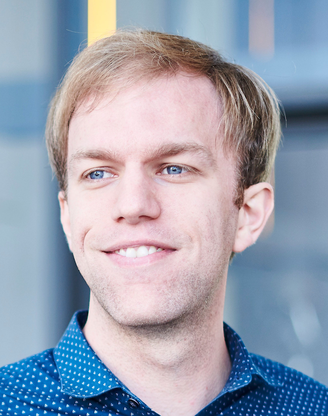 Portrait of Yannick Vandewalle, founder of Codeatlas